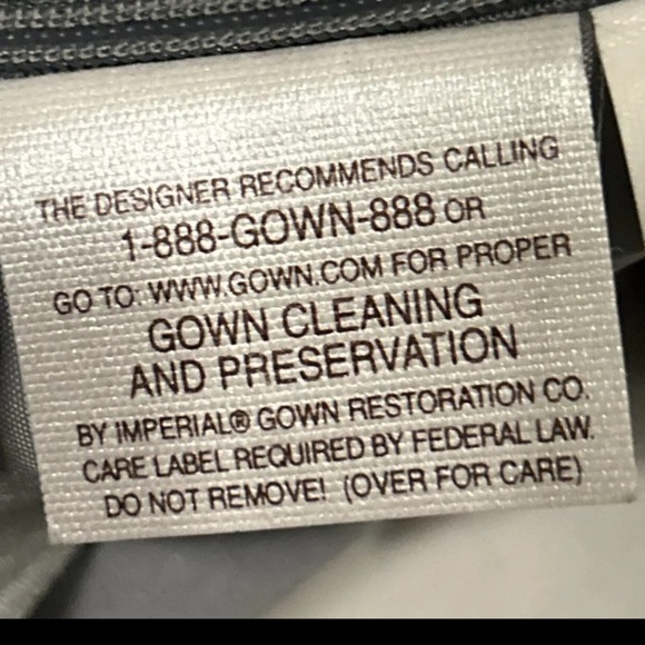 Impressions 2-Piece Skirt‎ and Top, Size 8. - Picture 7 of 8